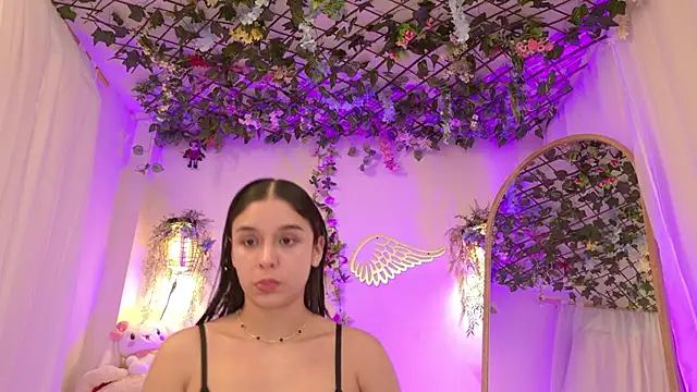 ISA NIXON online show from 25, 3, 2026