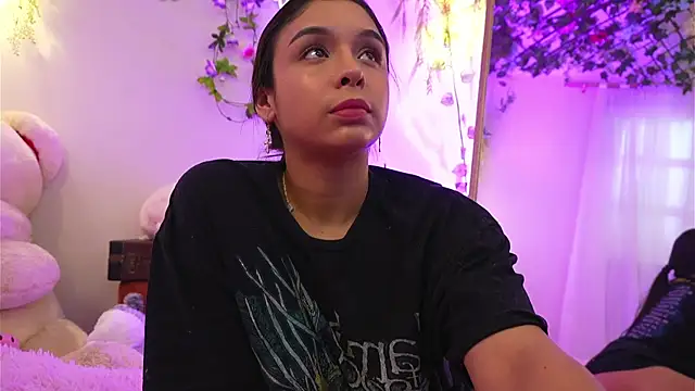 Snapshot of ISA_NIXON chatting on 27, 11, 2025 ISA NIXON online show from 27, 11, 2025