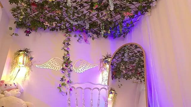 ISA NIXON online show from 28, 3, 2026