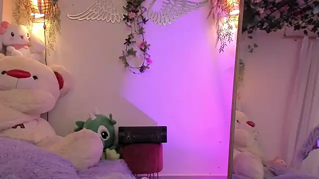 ISA NIXON online show from 10, 2, 2026