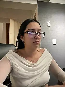 Kloe Novoa online show from 23, 2, 2026