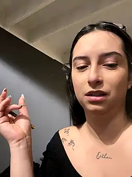 Kloe Novoa online show from 18, 12, 2025