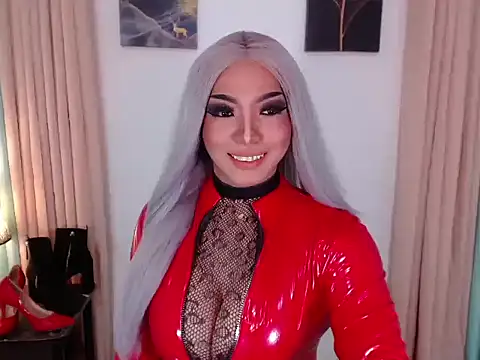 Snapshot of _Danica_Malibog_ chatting on 26, 10, 2025  Danica Malibog  online show from 26, 10, 2025