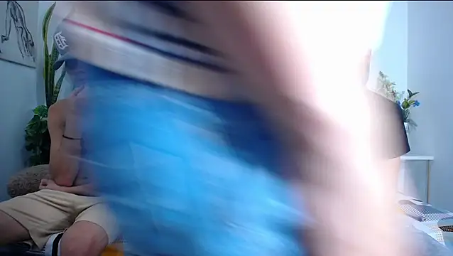 Hot Boys Latinos X online show from 6, 3, 2026