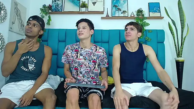 Hot Boys Latinos X online show from 6, 11, 2025