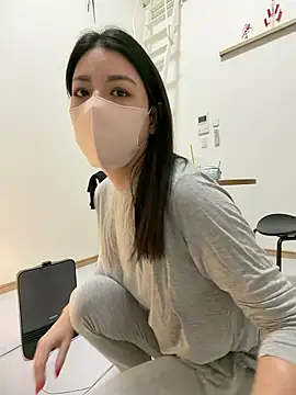 akimix xoxo online show from 27, 2, 2026