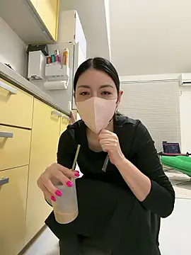 akimix xoxo online show from 20, 3, 2026