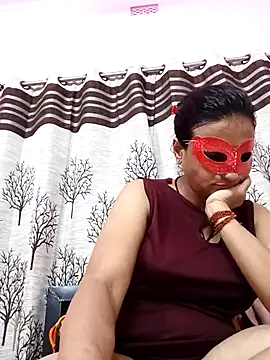 Hotty girl25 online show from 30, 10, 2025