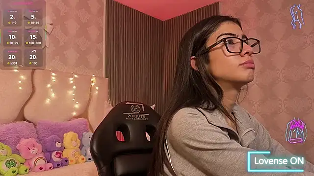 MAIILY TAY online show from 19, 1, 2026