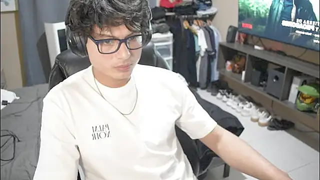 Ais B10 online show from 6, 2, 2026