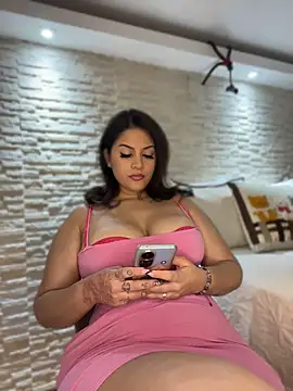 Snapshot of amellita-33 chatting on 23, 6, 2026 amellita-33 online show from 23, 6, 2026