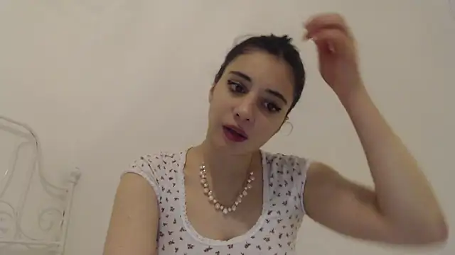 bellefleurrr online show from 17, 3, 2026