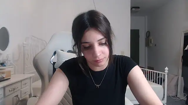 bellefleurrr online show from 28, 5, 2026