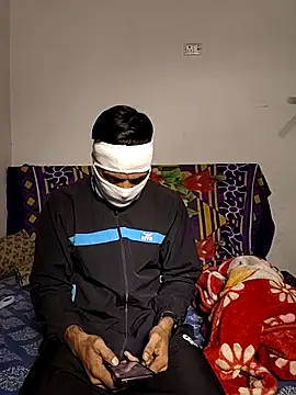 Heena-143 online show from 17, 11, 2025