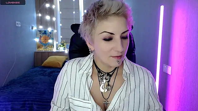 Sweet-n-Strong online show from 3, 12, 2025