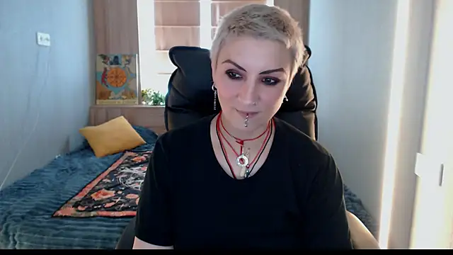 Snapshot of Sweet-n-Strong chatting on 14, 6, 2026 Sweet-n-Strong online show from 14, 6, 2026