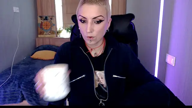Sweet-n-Strong online show from 15, 5, 2026