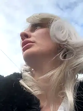 blondegirlx online show from 8, 11, 2025