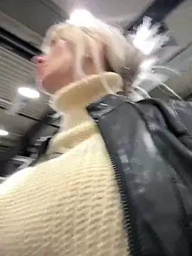 blondegirlx online show from 20, 12, 2025