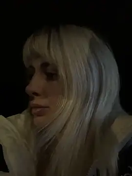 blondegirlx online show from 18, 1, 2026