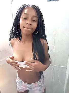 Snapshot of Dashia19 chatting on 25, 10, 2025 Dashia19 online show from 25, 10, 2025