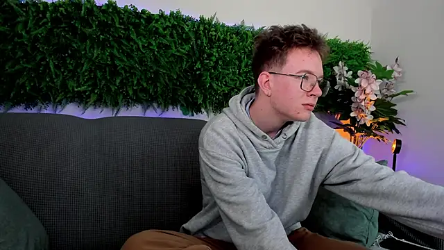 Teddy Parker online show from 1, 11, 2025