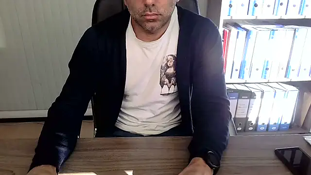 Evasionee online show from 5, 11, 2025