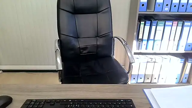 Evasionee online show from 25, 2, 2026