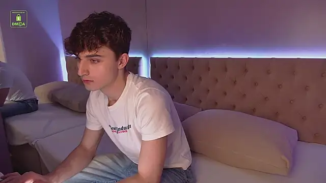 Snapshot of Richard_steele_hot chatting on 30, 10, 2025 Richard steele hot online show from 30, 10, 2025