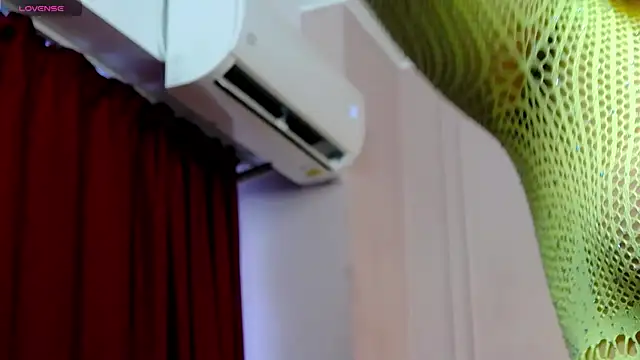 kittykelly online show from 7, 1, 2026