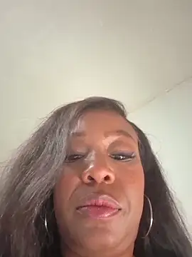 Snapshot of SweetieP11 chatting on 1, 11, 2025 SweetieP11 online show from 1, 11, 2025