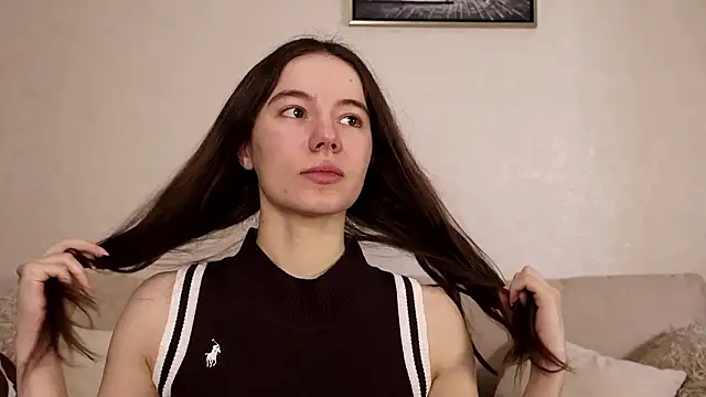 Petalwren online show from 8, 2, 2026