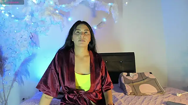 Snapshot of nathaly_spencer chatting on 27, 10, 2025 nathaly spencer online show from 27, 10, 2025