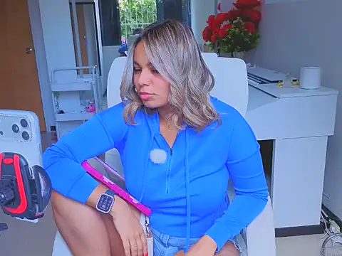 diosadeluniverso online show from 20, 4, 2026