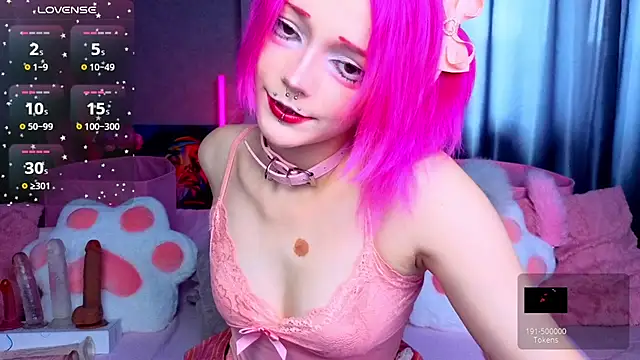 Snapshot of KittieHeart chatting on 17, 7, 2026 KittieHeart online show from 17, 7, 2026