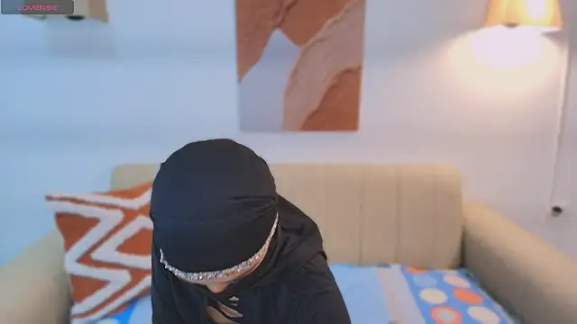 Snapshot of Lailaa_lush chatting on 21, 11, 2025 Lailaa lush online show from 21, 11, 2025