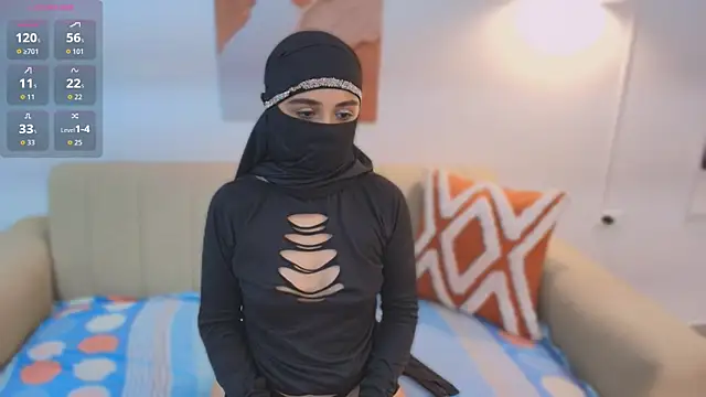 Snapshot of Lailaa_lush chatting on 18, 11, 2025 Lailaa lush online show from 18, 11, 2025