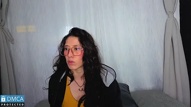 eva delight  online show from 21, 2, 2026