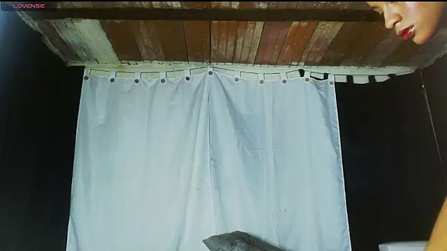 antonella pink2 online show from 14, 4, 2026