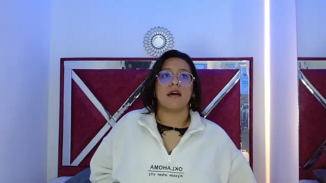 Snapshot of Aria_cloud69 chatting on 27, 10, 2025 Aria cloud69 online show from 27, 10, 2025