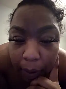 Snapshot of TigOBittiesTheOriginal chatting on 30, 10, 2025 TigOBittiesTheOriginal online show from 30, 10, 2025