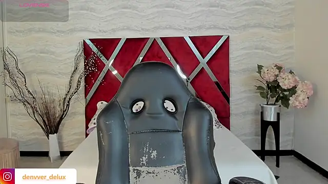 Snapshot of Denver_lux chatting on 28, 10, 2025 Denver lux online show from 28, 10, 2025