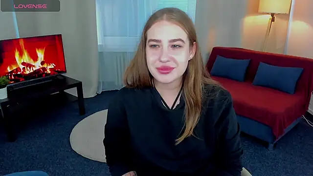 Snapshot of ElaraBloom chatting on 30, 10, 2025 ElaraBloom online show from 30, 10, 2025