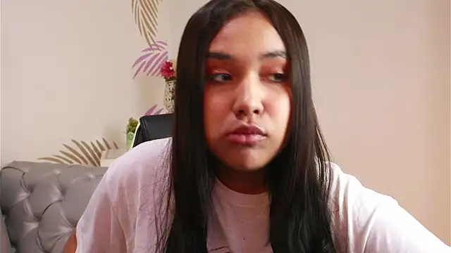 Isabelle Lane online show from 12, 2, 2026