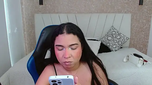 AliceSmity  online show from 15, 2, 2026