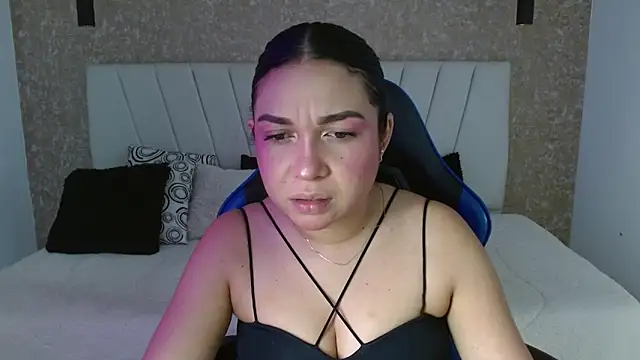 AliceSmity  online show from 5, 4, 2026