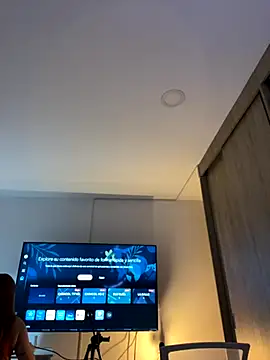 GiaStonne online show from 29, 11, 2025