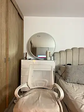 GiaStonne online show from 19, 11, 2025