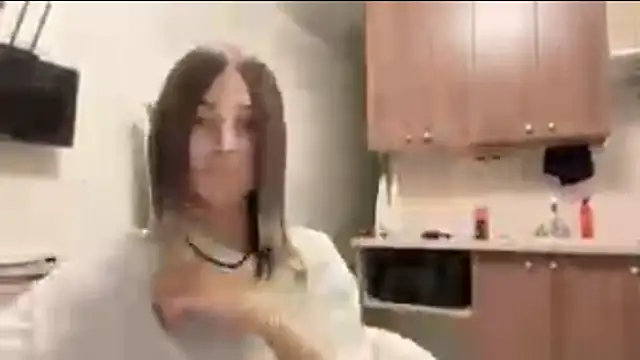 AidaGloshen online show from 27, 10, 2025