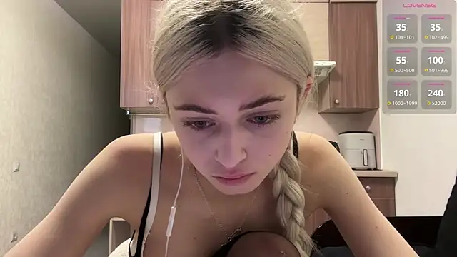 AidaGloshen online show from 19, 7, 2026